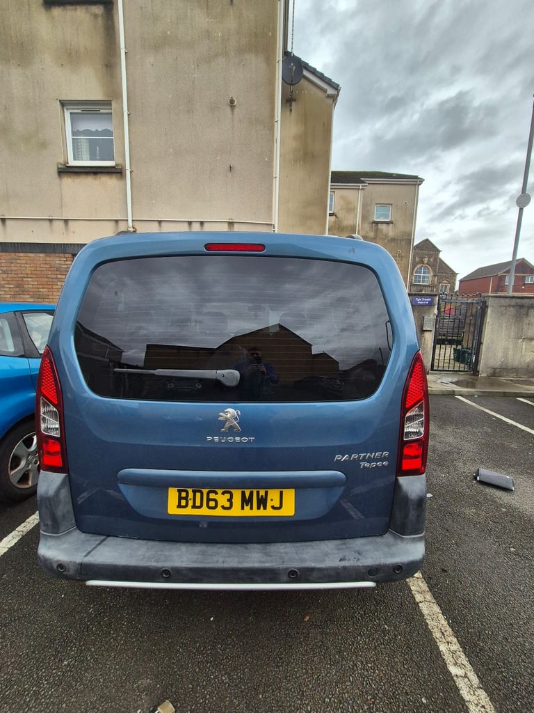 for sale Peugeot partner Teepee 