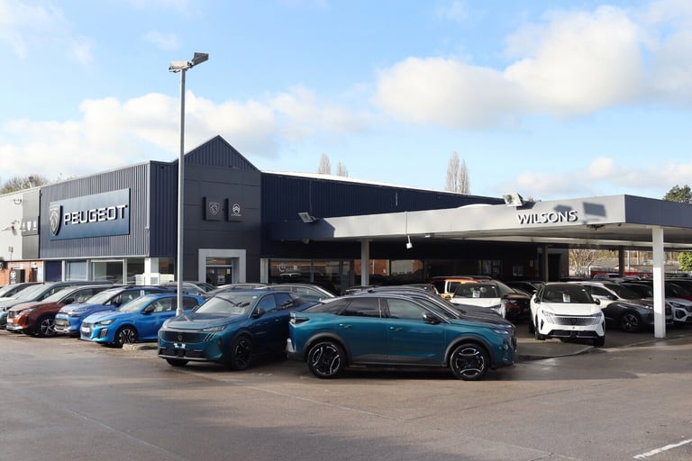 2024 Peugeot 208 1.2 PureTech 100 Allure 5dr Hatchback Petrol Manual