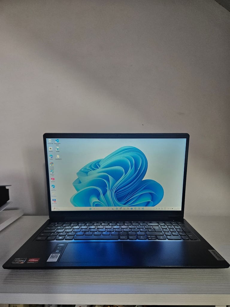 Lenovo Ideapad 3 Ryzen 5 8GB, 256GB Laptop