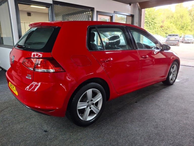 2015 Volkswagen Golf 1.6 TDI 105 Match 5dr DSG HATCHBACK DIESEL Automatic