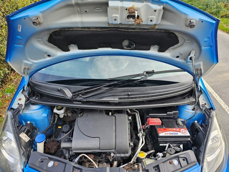 2010 Toyota AYGO 1.0 VVT-i Blue 3dr HATCHBACK Petrol Manual