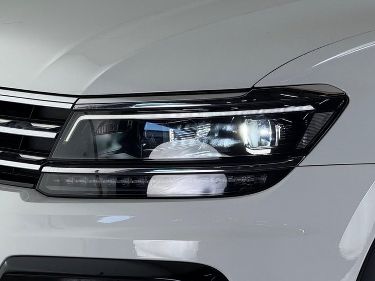 2019 Volkswagen Tiguan 2.0 TDI R-Line DSG Euro 6 (s/s) 5dr ESTATE Diesel Automatic