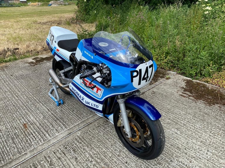 SUZUKI XR69 RACE BIKE, HIGHLY TUNED 1261 ENGINE, BUILT FOR THE ISLE OF MAN