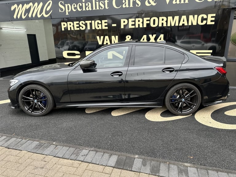 image for BMW 3 SERIES 2.0 330i M Sport Saloon Black Auto Petrol 2019