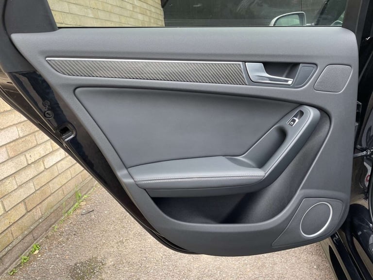 2014 Audi A4 4.2 RS 4 FSI Quattro Auto 4WD 5dr Estate Petrol Automatic