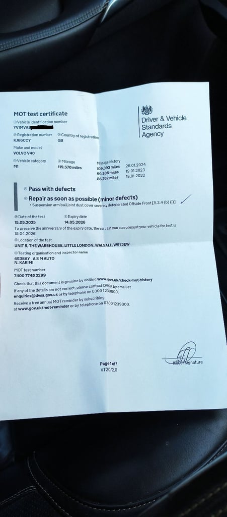 Volvo, V40 D4 R Design Pro, Hatchback, 2017, Manual, 1969 (cc), 5 doors - Price Negotiable.