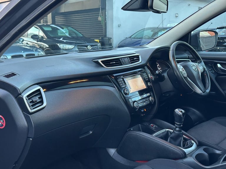 2014 Nissan Qashqai 1.2 DIG-T Acenta Premium 2WD Euro 5 (s/s) 5dr HATCHBACK Petrol Manual