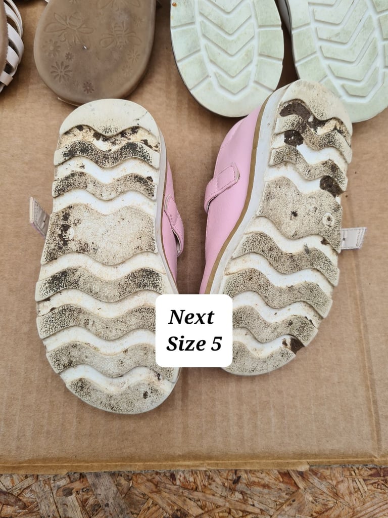 5 Pairs Of Young Girls Shoes Footware. Used. Sizes between 4 and 5.  2 or 3 years old at a guess. 