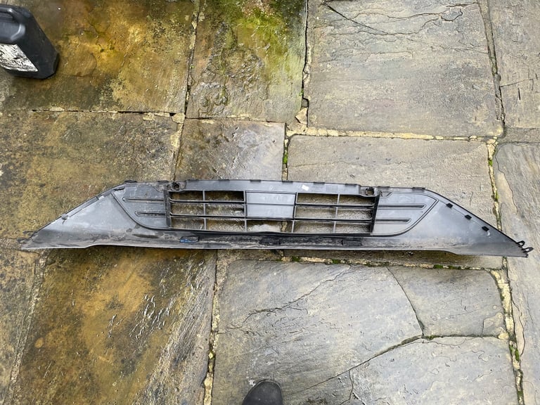 FORD TRANSIT TOURNEO CUSTOM FRONT BUMPER GRILL (2018-2022) 