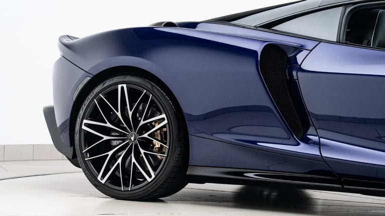 2024 McLaren GT (24 Reg) 4.0 V8 GT Coupe Coupe Petrol Manual