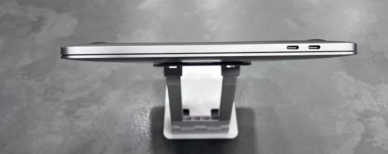 MacBook Pro Retina 13-inch Touch Bar (2019) A2159 - Core i5 8th - 8GB SSD 128GB