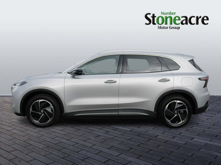 2025 MG MGS5 64kWh Trophy Long Range SUV 5dr Electric Auto (231 ps) HATCHBACK Electric Automatic