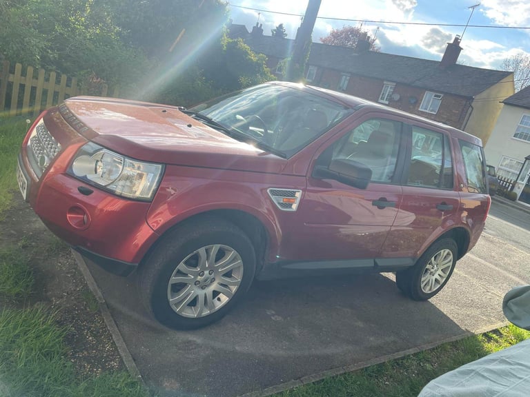 image for FREELANDER 2 2.2 TD4 HSE BREAKING 