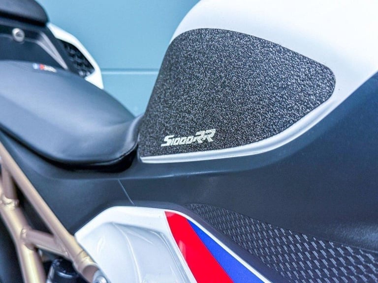 2021 71 BMW S 1000 RR 1000 M SPORT SUPER SPORTS - FULL SPEC - M CARBON WHEELS