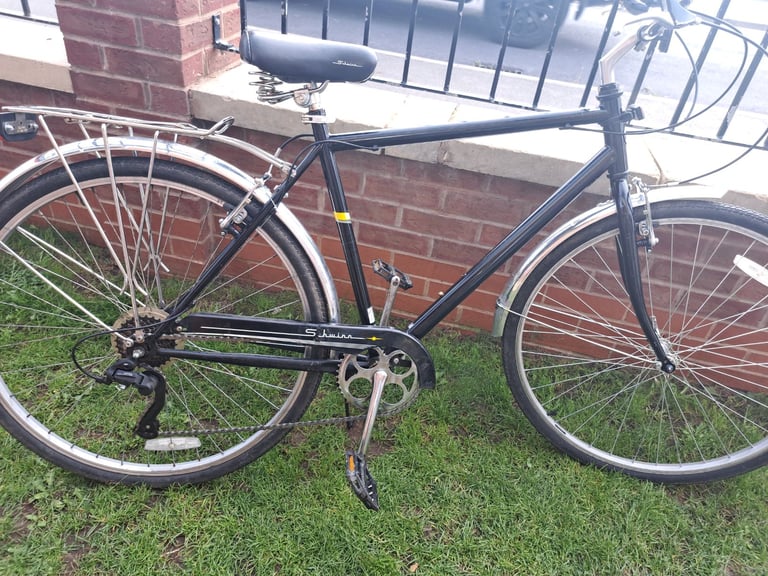 Mens bike brilliant condition Welcome to come check and try it all out from my front door 