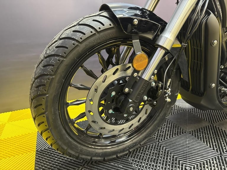 Keeway RK V125C 125cc V-Twin Learner Legal Custom Cruiser