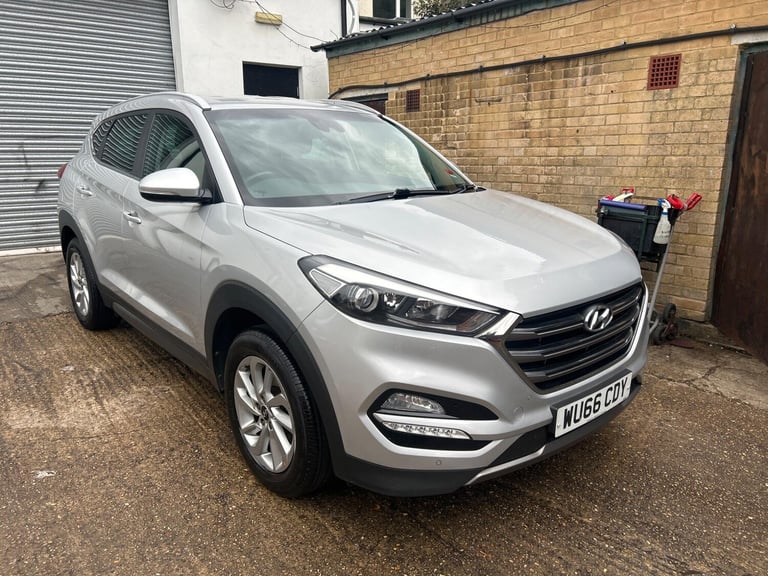 2016 Hyundai TUCSON 1.7 CRDi Blue Drive Premium Euro 6 (s/s) 5dr ESTATE Diesel Manual