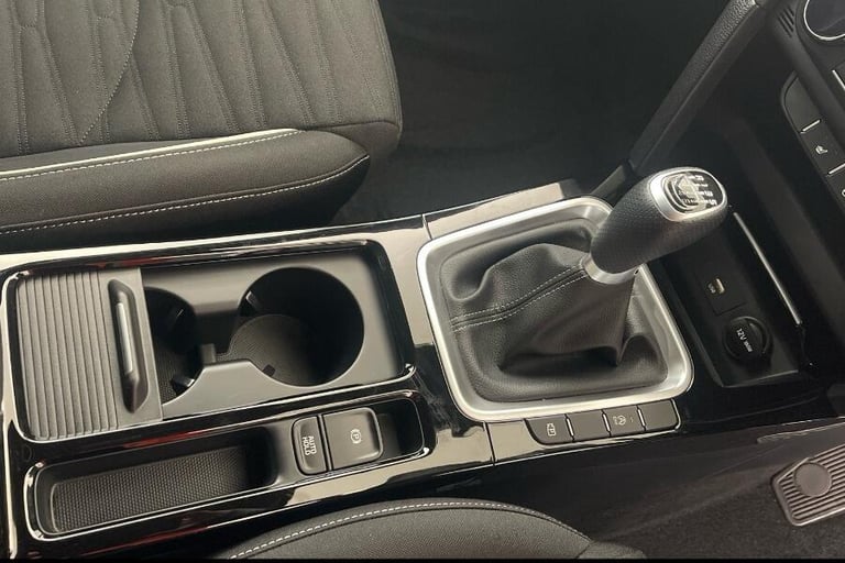 2025 Kia Ceed 1.5T GDi ISG 138 GT-Line 5dr HATCHBACK PETROL Manual