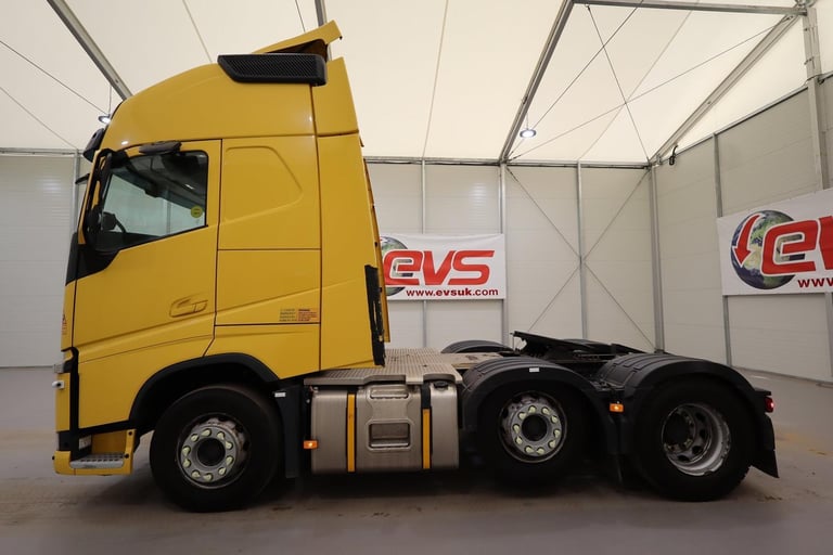 2019 (19 PLATE) Volvo FH460 6x2 Euro 6 Tractor Units