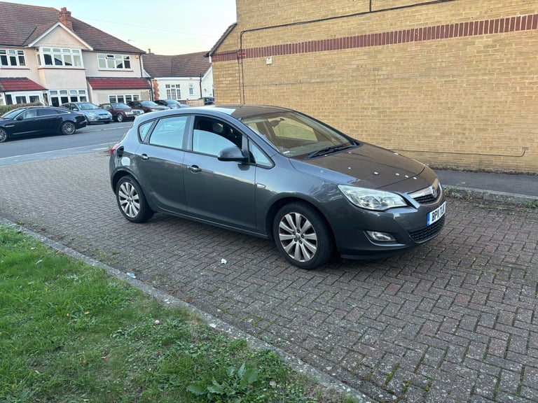 image for Vauxhall, ASTRA, Hatchback, 2011, Manual, 1598 (cc), 5 doors
