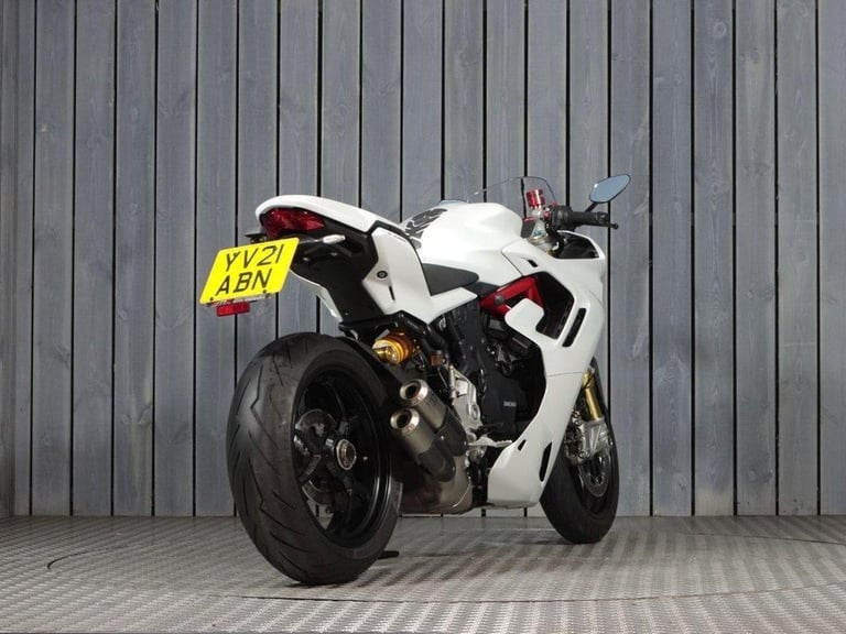 2021 21 DUCATI SUPERSPORT 950 S