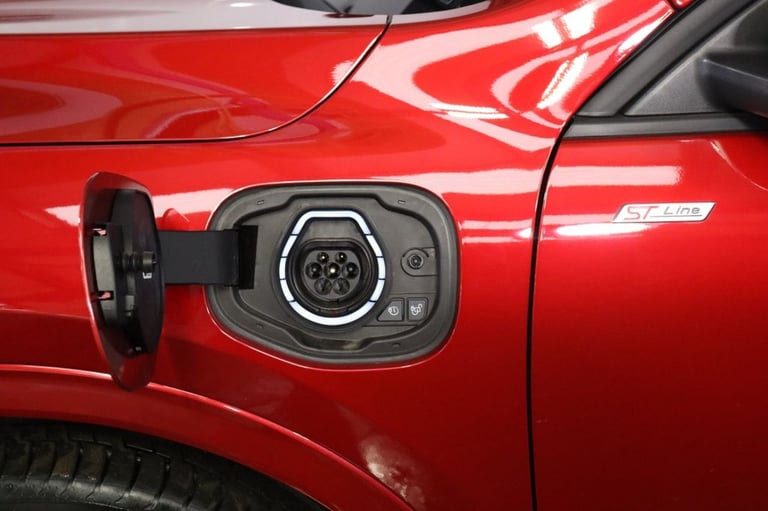 2024 Ford Kuga 2.5 Duratec 14.4kWh ST-Line X 5dr CVT (PAN ROOF) Automatic