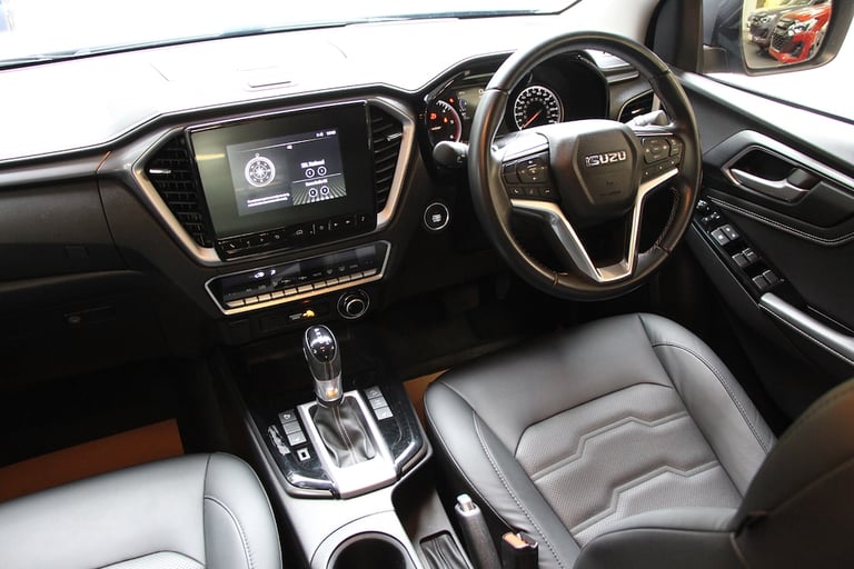 2024 Isuzu D-Max TD DL40 Pickup Double Cab 4x4 [164] (STUNNING TRUCK, GREAT SPEC, 1 OWNER !! Pick...