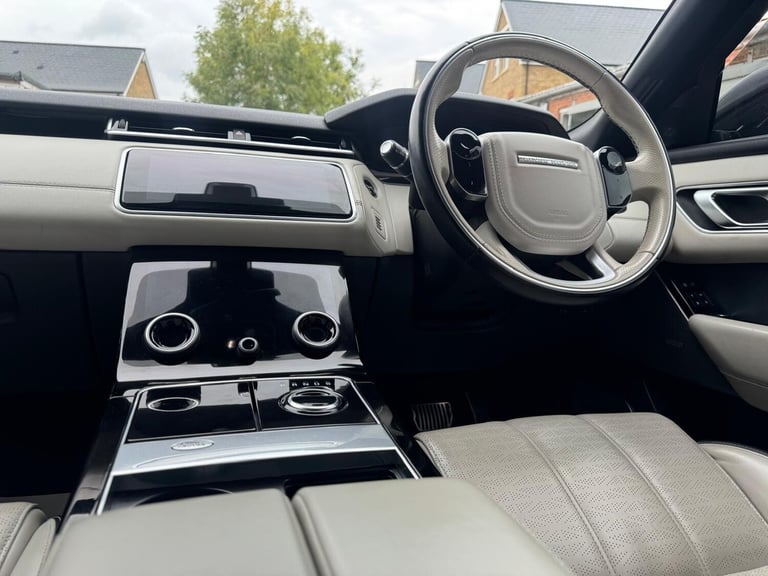 2018 Land Rover Range Rover Velar 2.0 D180 R-Dynamic HSE 5dr Auto ESTATE DIESEL Automatic