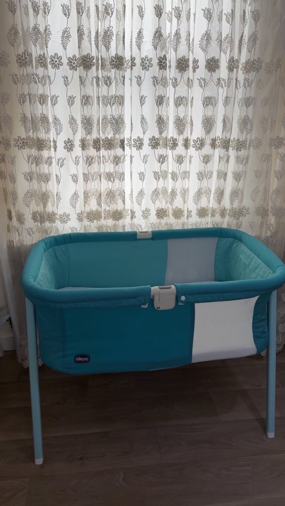 baby crib bed