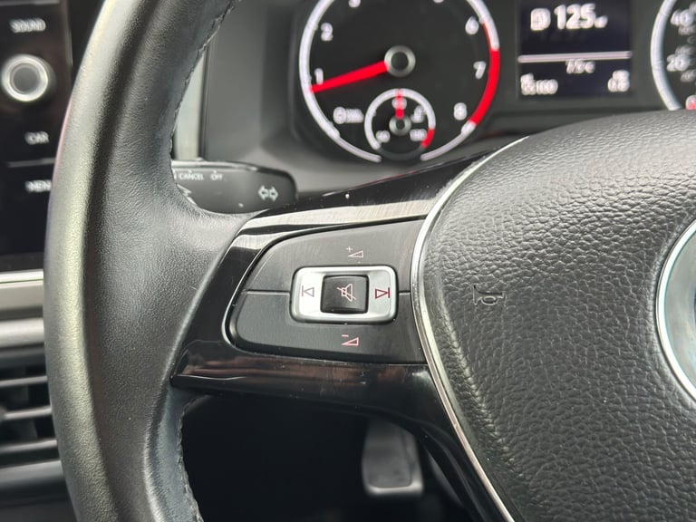 2018 Volkswagen Polo 1.0 SE 5dr HATCHBACK Petrol Manual