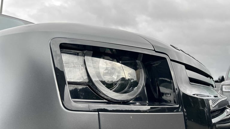 2022 Land Rover Defender 5.0 P525 V8 Carpathian Edition 90 3dr Auto ESTATE PETROL Automatic