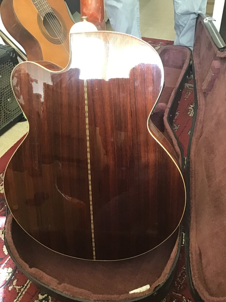 TANGLEWOOD SJ10 Electro Acoustic Guitar