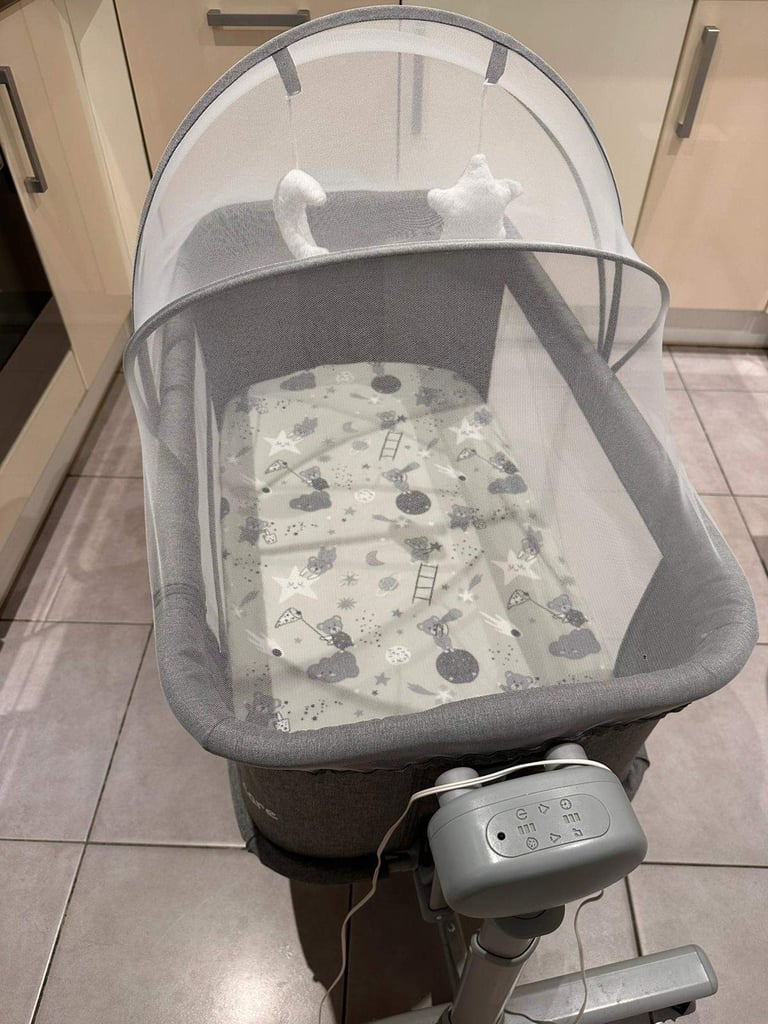 Crib, Cot, automatic, swing, timer, music