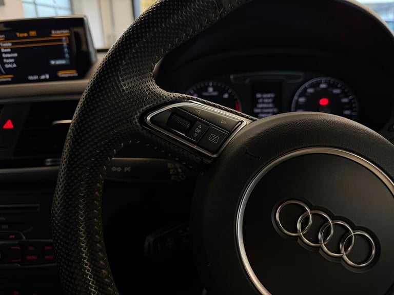 2018 Audi Q3 2.0 TDI S line Edition SUV 5dr Diesel Manual quattro Euro 6 (s/s) (150 ps) SUV Diese...