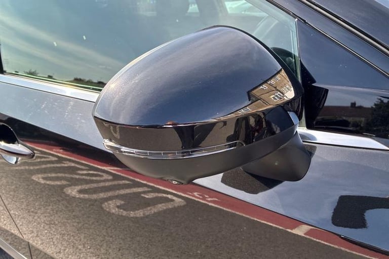 2023 Nissan Qashqai 1.3 DiG-T MH Tekna 5dr Manual Hatchback Petrol Manual