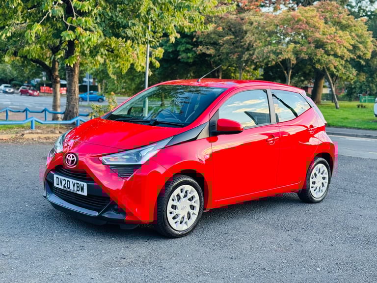 2020 Toyota Aygo 1.0 VVT-i x-play Hatchback 5dr Petrol Manual Euro 6 (71 ps)