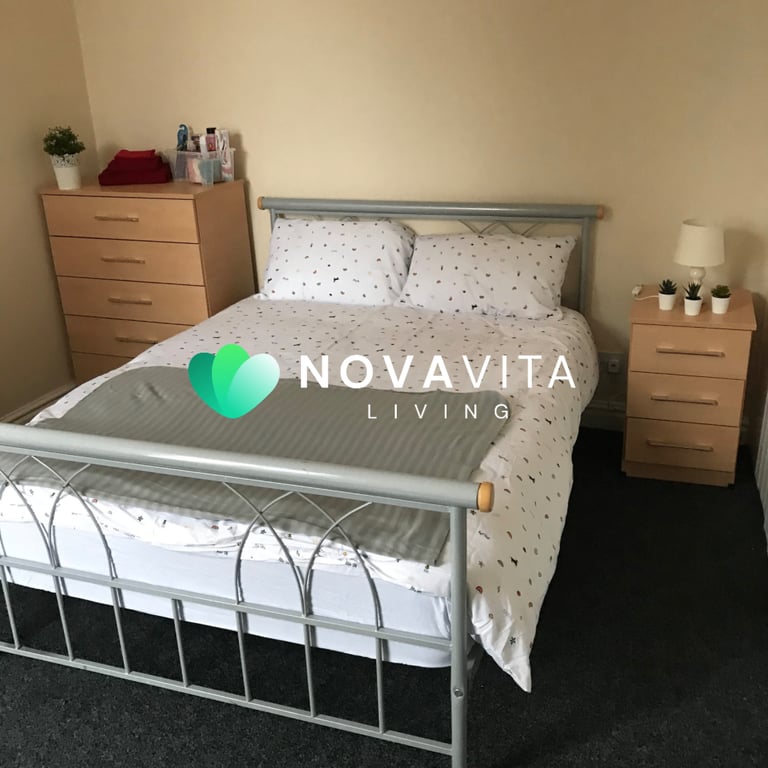 Supported Living Rooms Homeless, DSS, No rent HMO - Service charge Emergency Temporary Ref 255