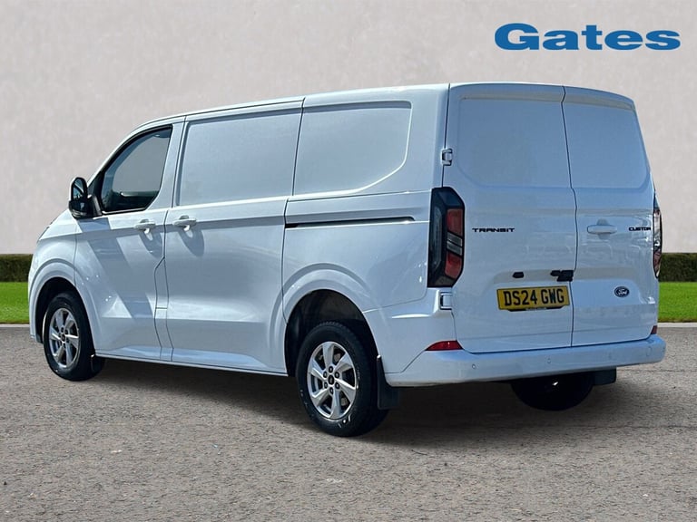 2024 Ford Transit Custom 2.0 EcoBlue 136ps H1 Van Limited PANEL VAN DIESEL Manual