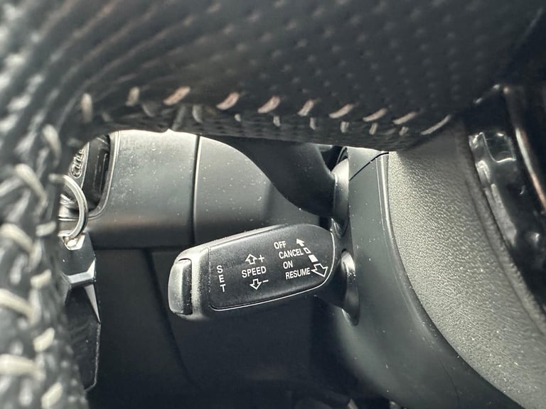 2015 Audi A4 1.8 TFSI S line Euro 6 (s/s) 4dr (Nav) SALOON Petrol Manual