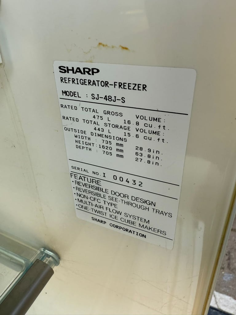 Sharp fridge freezer 