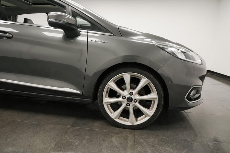 2018 Ford Fiesta 1.0T EcoBoost Vignale Auto Euro 6 (s/s) 5dr HATCHBACK Petrol Automatic