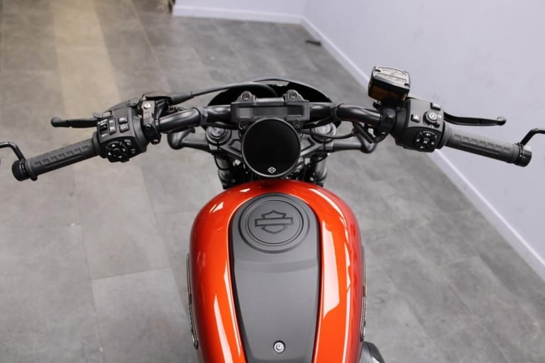 2025 Harley-Davidson RH975S Sportster Nightster Special in Whiskey Fire 