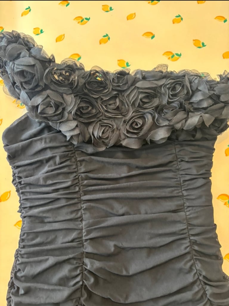 Chi chi London dress