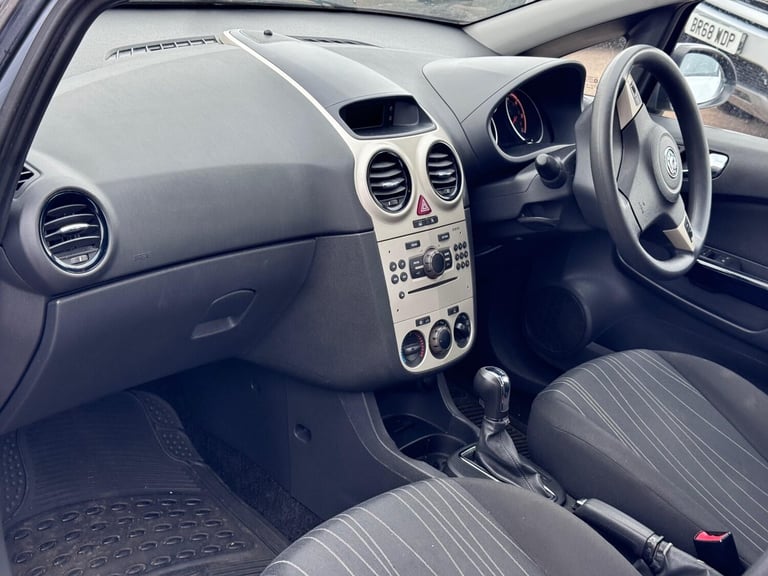 2007 Vauxhall Corsa 1.4i 16V Club 5dr Auto [AC] HATCHBACK PETROL Automatic