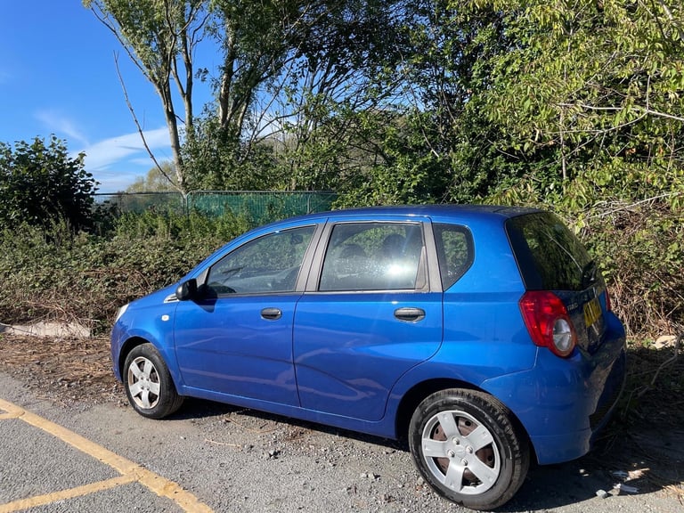 CHEVROLET AVEO 1.2 11 REG BLUE 5 DOOR GENUINE 30249 MOT JUNE 27TH 2026 TAX £165 LOW INSURANCE 50+MPG