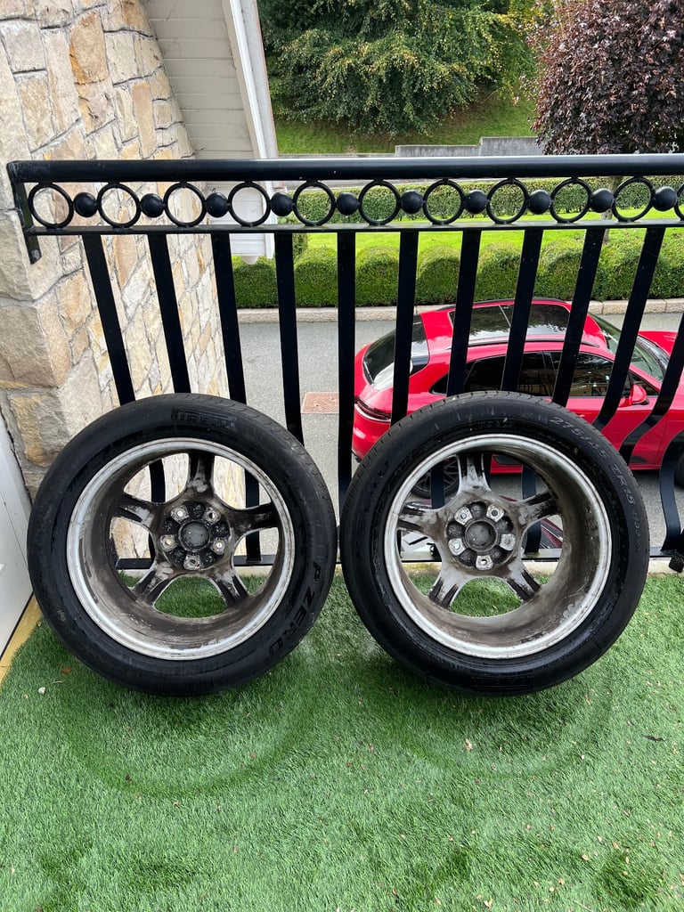 Porsche Panamera 18” alloy wheels and 4Pirelli Tyres