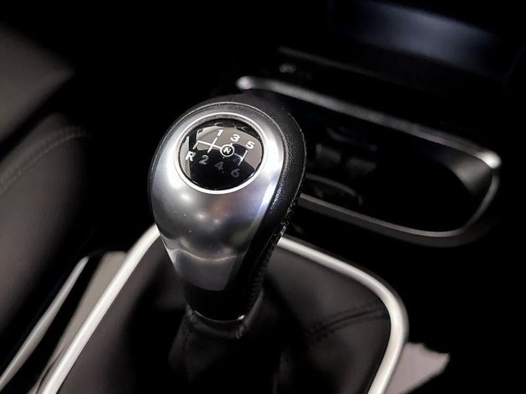 2019 Mercedes-Benz A-Class 1.3 A180 SE Euro 6 (s/s) 5dr Manual Hatchback Petrol Manual