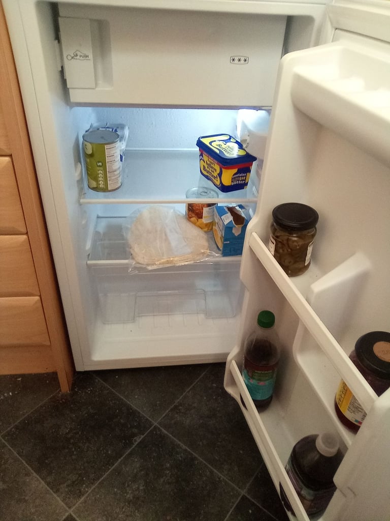 SIA undercounted fridge 