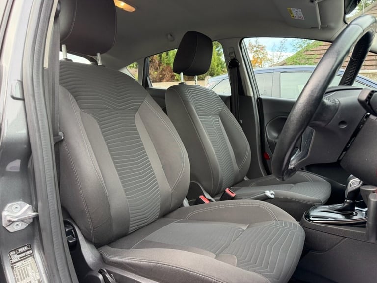 2016 Ford Fiesta 1.0T EcoBoost Zetec Hatchback 5dr Petrol Powershift Euro 6 (100 ps) Hatchback Pe...