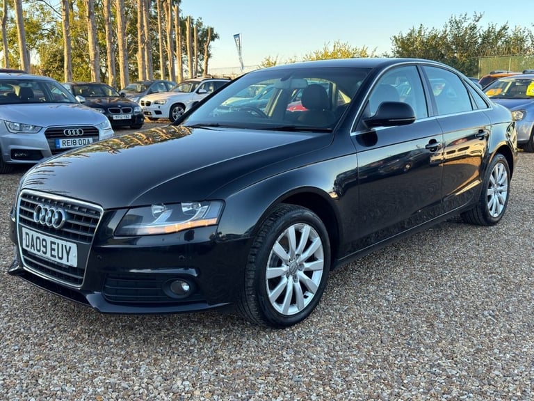 2009 Audi A4 2.0 TDI Executive SE Saloon 4dr Diesel Manual Euro 4 (143 ps) Saloon Diesel Manual